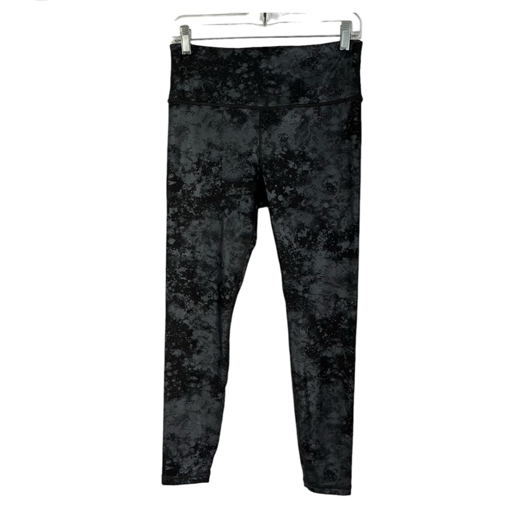 10 Athleta Black Patterned Leggings
